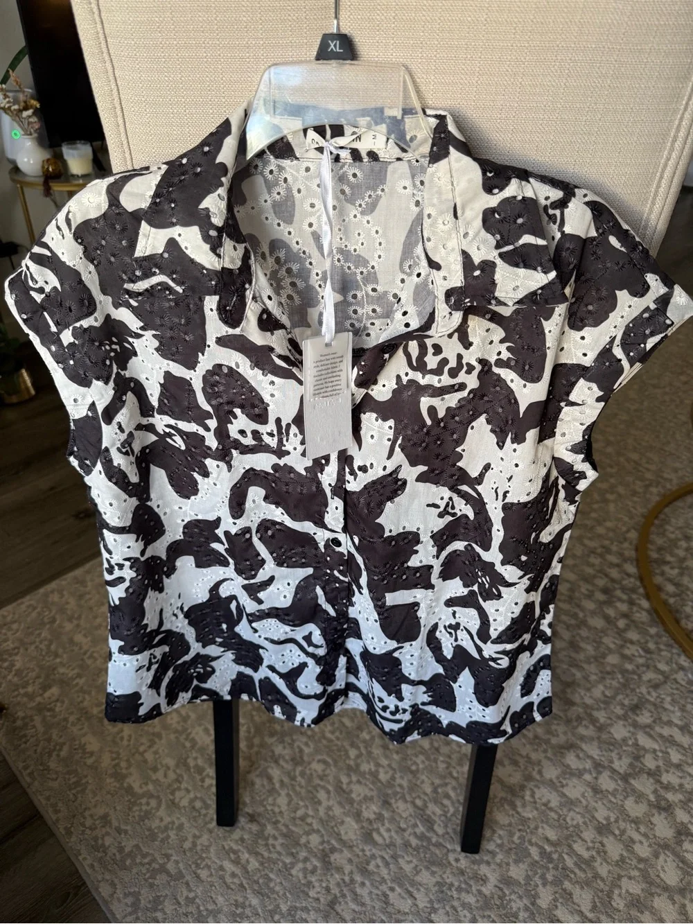 NWT Grace Karin Eyelet Floral Button Front Blouse Black White, M - Picture 2 of 8